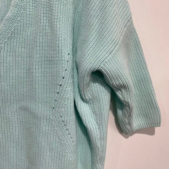 Express Light Blue V Neck Knit Sweater Size Medium - Picture 3 of 8